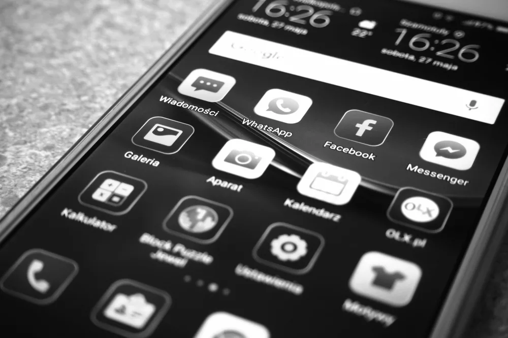 Invisible Messages: Unmasking Secret Messaging Apps That Hide in Plain Sight